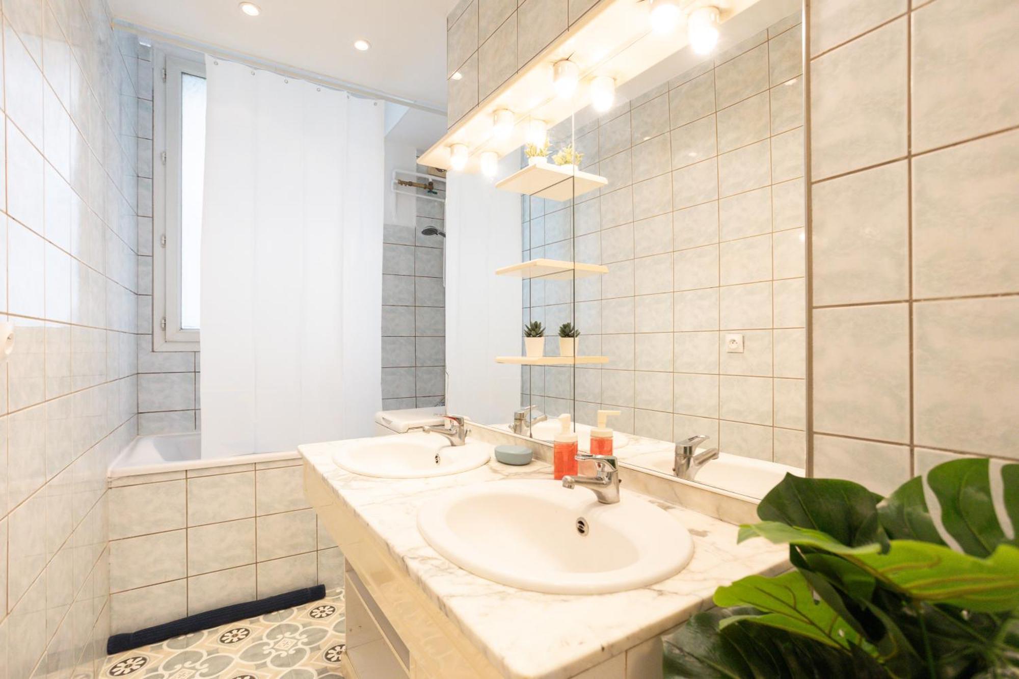 Luxury Parisian Apartment Notre Dame Saint Germain Des Pres Екстериор снимка